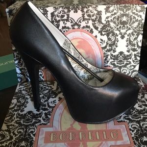 Bordello Heels